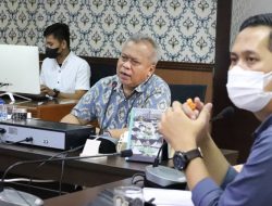 Bapemperda Berikan Catatan Terkait Empat Raperda yang Diajukan Pemkot Bandung