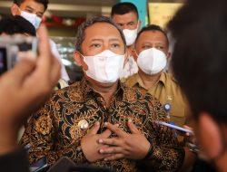 Pemkot Bandung Menebar Kebaikan Lewat Minyak Goreng