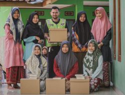 ACT, Madina Quran dan PWI Kota Bandung berikan Quran Gratis Untuk Santri