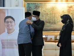 Turut Berduka, Wali Kota Sukabumi Temui Langsung Gubernur Jawa Barat Di Gedung Pakuan
