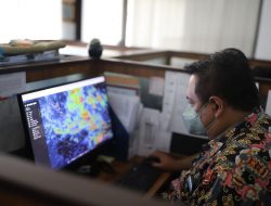 Masuki Musim Kemarau Basah, Curah Hujan di Kota Bandung Masih Signifikan