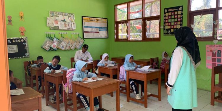 Siap Raih Akreditasi Kemendikbud RI, Ini Tanggapan dan Harapan Kepala SDN Kebon Kawung