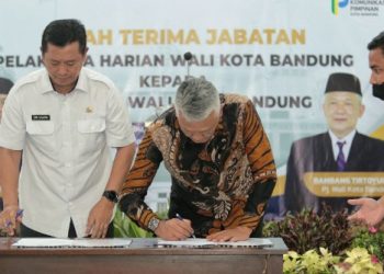 Fokus Penanganan Darurat Sampah dan Jaga Bandung Kondusif