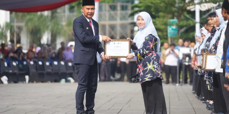 Peringatan HKN Ke-59 Tingkat Provinsi Jawa Barat, Kota Sukabumi Raih 5 Penghargaan Bergengsi