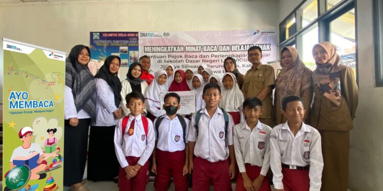 Tingkatkan Minat Baca Sejak Dini, Pertamina Retail Tambah Lokasi Program “Pojok Baca” di Sukabumi