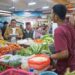Pastikan Harga dan Stok Bapokting Stabil, Pj Walikota Sukabumi Sidak Pasar