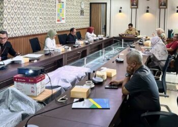 Pansus 5 DPRD Kota Bandung Selesaikan Pembahasan Raperda Toko Swalayan