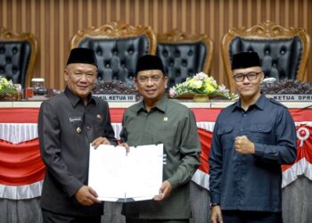 Dua Raperda dan Nota Kesepakatan KUA-PPAS 2025 Di Setujui DPRD Kota Bandung