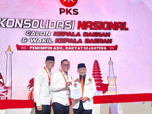 Langsung Diserahkan Presiden PKS, Pasangan Fahmi-Dida Semakin Kuat Menangkan Pilkada 2024