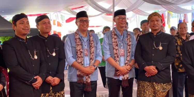 Fahmi-Dida Menjadi Paslon Pertama Mendaftar Ke KPU Kota Sukabumi