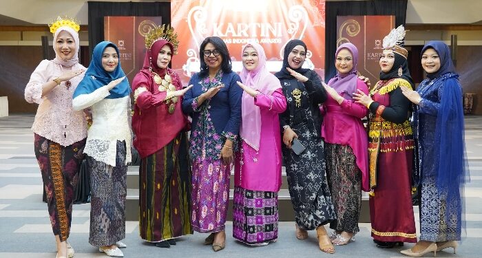 PosIND Raih Penghargaan 8 Srikandi Kartini Humas Indonesia