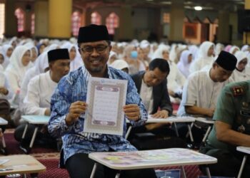 DPRD Bersama Disdik Kota Bandung Luncurkan Gerakan Menulis Al-Qur’an