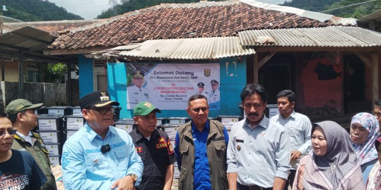 Pemkot Sukabumi Kembali Salurkan Bantuan Untuk Korban Bencana Alam