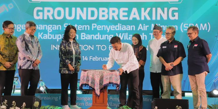 SPAM Ciparay : Kado Bupati Bandung Untuk Warga di 8 Kecamatan