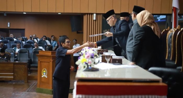 DPRD Kota Bandung Bahas Raperda tentang Perubahan Perda Pajak dan Retribusi