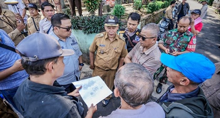 Fasos Fasum di Kecamatan Cibiru Kota Bandung Sudah 35 Tahun Dari Pengembang Belum Diserahkan Kepada Warga