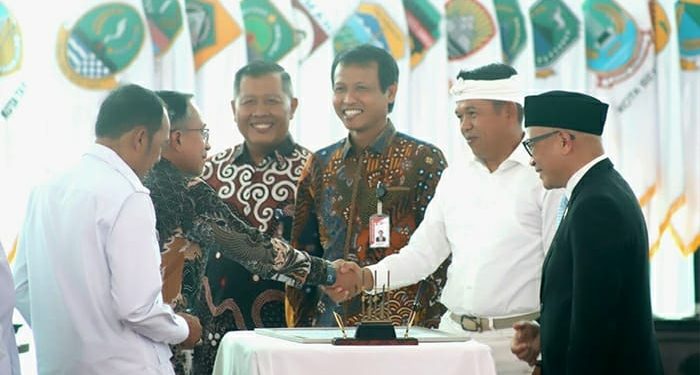 Para Kepala Daerah Ketua DPRD se-Jabar Berkomitmen Mewujudkan Pemerintahan yang Efektif dan Efisien