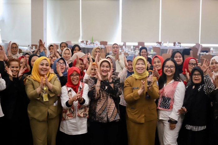 Perempuan Kota Bandung Kini Bisa Menyesuaikan Perkembangan Zaman