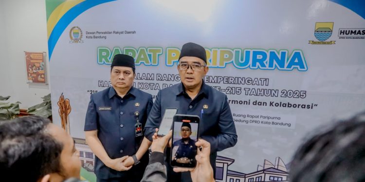 Pemkot Bandung Berkomitmen Mewujudkan APBD Tahun 2026 Yang Efisien dan Trasparan