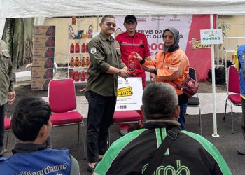 200 Driver Ojek Online Dapatkan Program Service dan Ganti Oli Gratis dari BAZNAS Jawa Barat