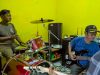Dukung Aktivitas Seni yang Berkelanjutan, BRI Salurkan Bantuan Alat Musik Kepada Komunitas di Kabupaten Sukabumi