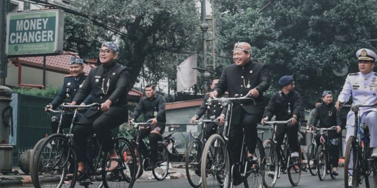 Bandung di Persimpangan: Setahun Wali Kota, Janji Belum Terwujud