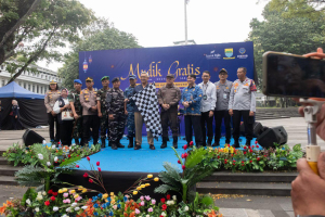 Muhammad Farhan Resmi Melepas Program Mudik Gratis Bagi Ratusan Warga