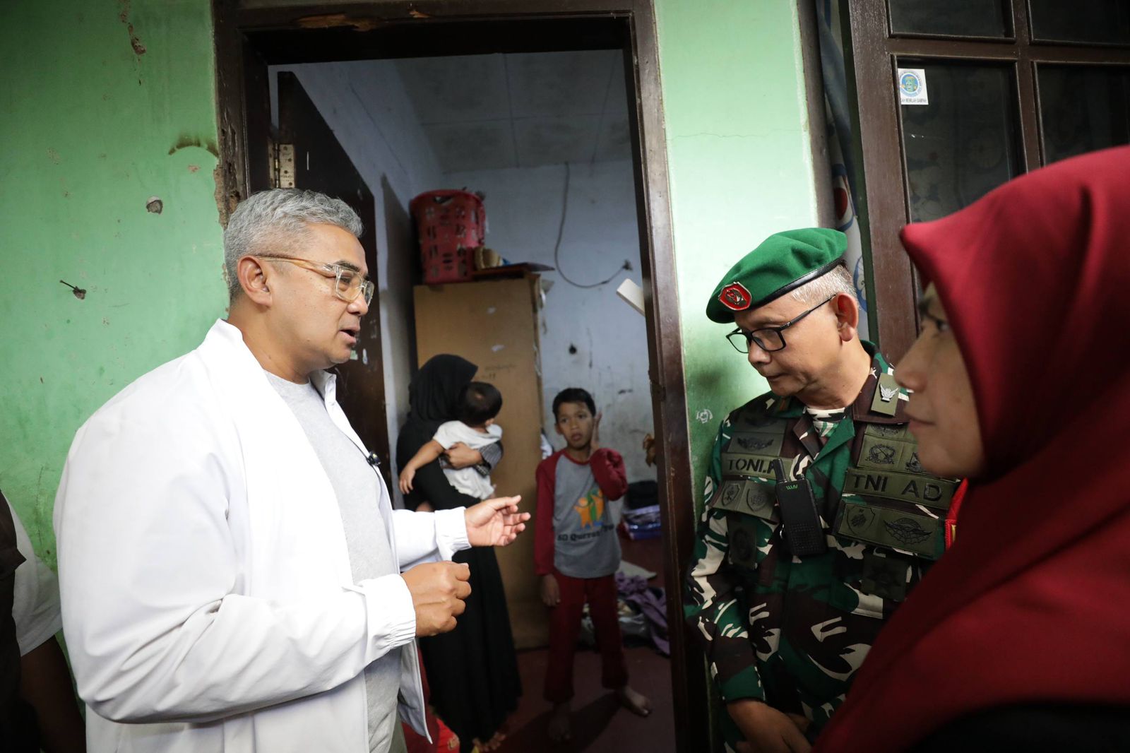 Bantuan Wali Kota Datang di Tengah Keterbatasan