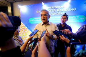 Pemkot Bandung Memastikan Pelaksanaan Kebijakan WFH Dilakukan Dengan Mengacu Pada Arahan Pemerintah Pusat