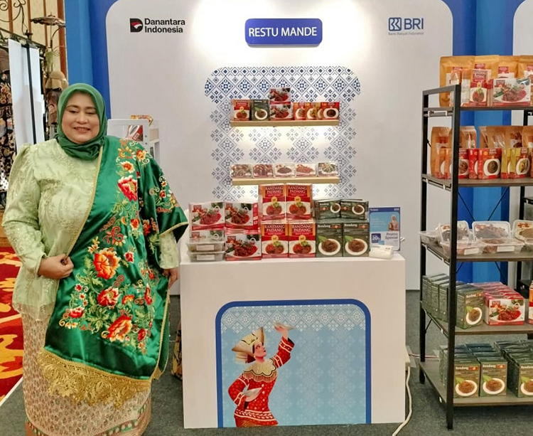 Tak Lagi Lokal, Nenden Rospiyani Antar UMKM Bandung Tampil di Forum Dunia WEF 2025