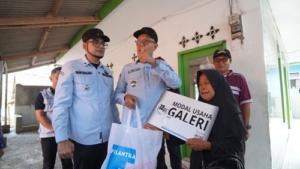Kolaborasi Pemkot Sukabumi dan Mitra Salurkan Bantuan Sosial Lewat Program 12 PAS