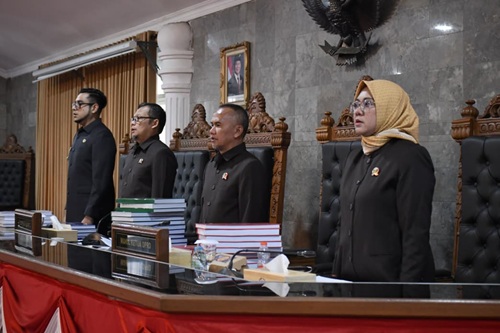 DPRD Kota Sukabumi Sahkan LPJ APBD 2025, Soroti Kemandirian Keuangan dan Optimalisasi Anggaran