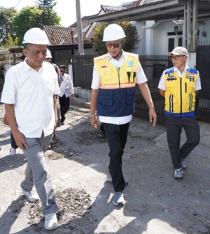Tak Mau Ada Proyek Bermasalah, Wali Kota Sukabumi Siap Blacklist Kontraktor lalai