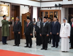 Lantik 24 ASN, Wali Kota Sukabumi Dorong Birokrasi Profesional dan Adaptif Teknologi Digital